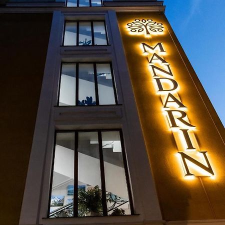 Hotel "Mandarin Clubhouse" Κχαρκίβ Εξωτερικό φωτογραφία
